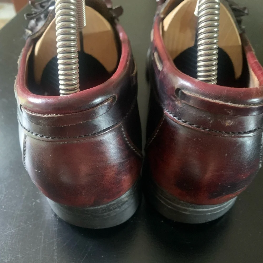 Cole Haan Loafers Size 9D Burgundy Pinch Tassel Preppy Dress Shoes Business